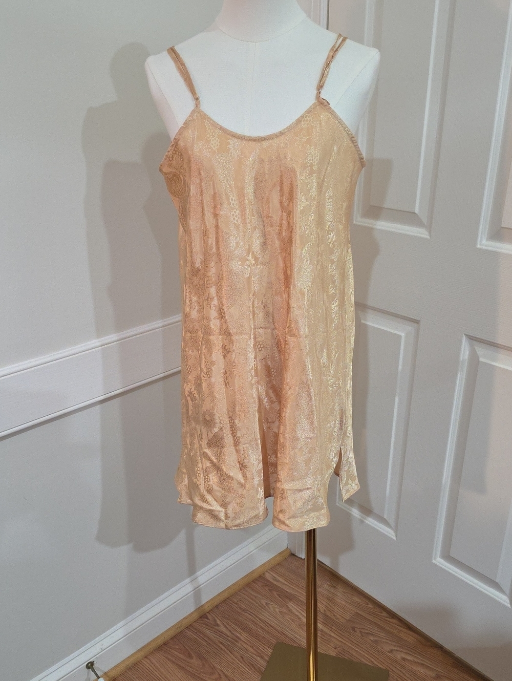 Vintage Valerie Stevens Gold Floral Jacquard Slip Dress Nightgown Chemise-Size L
